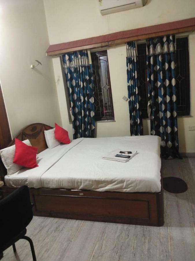Raviz Inn Kalküta Dış mekan fotoğraf